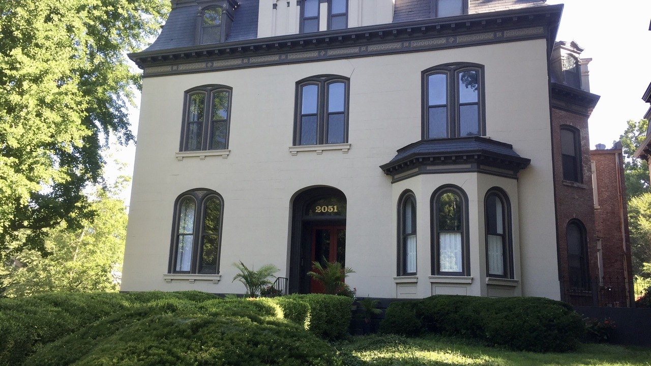 Photo of Outdoor in Lafayette Square