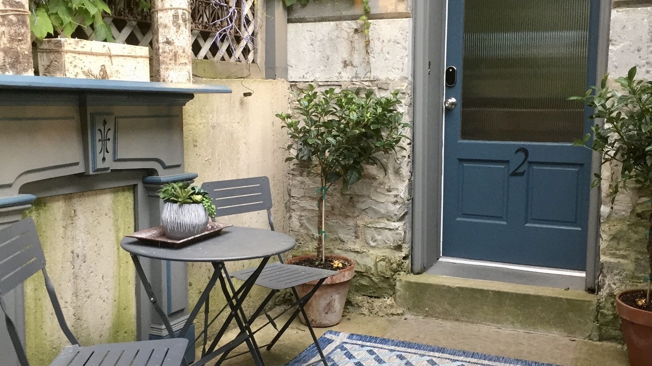 Photo of Patio Balcony in Lafayette Square
