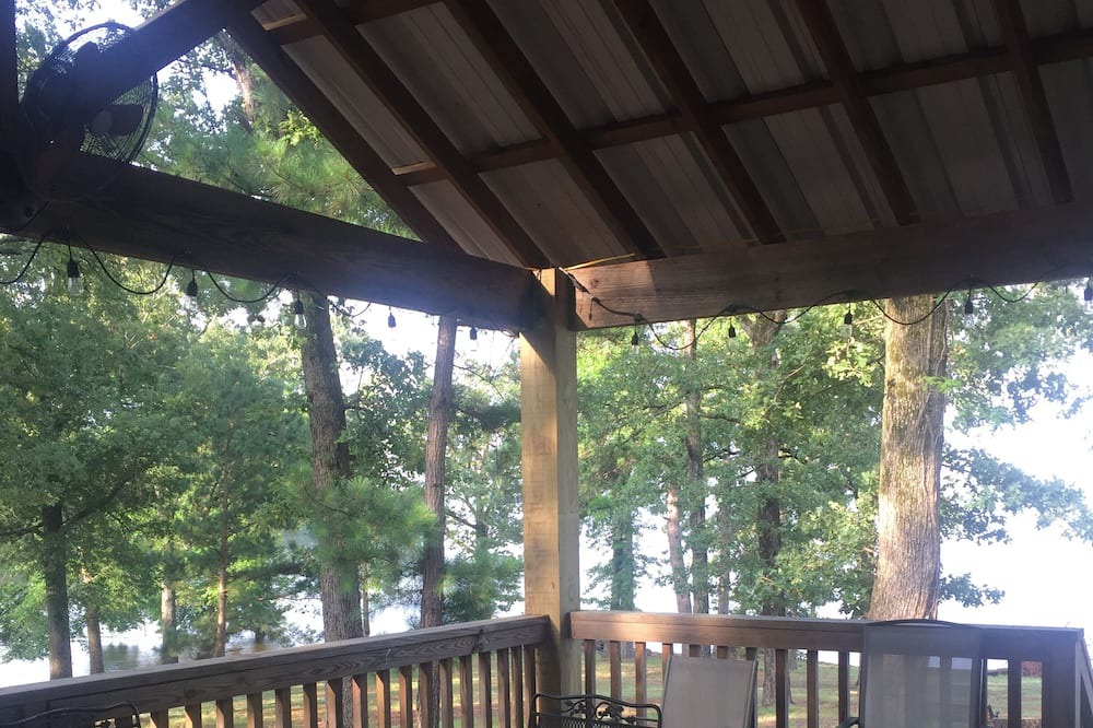 Photo of Patio Balcony in Avinger