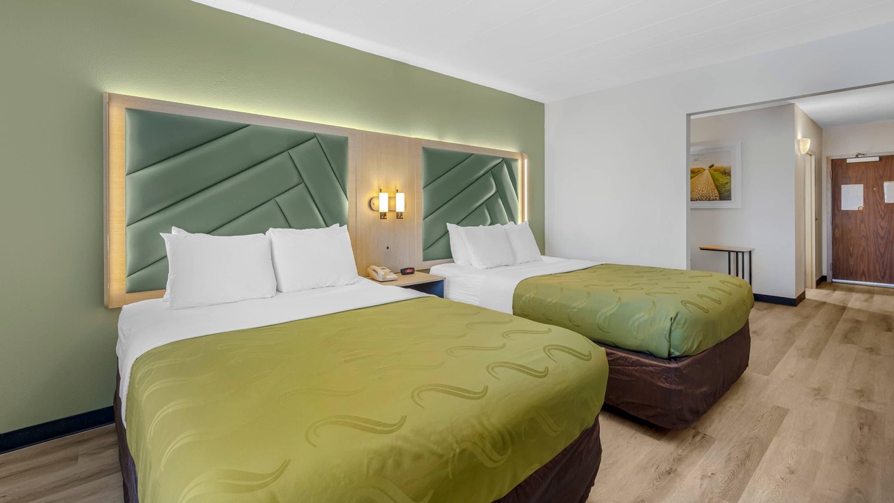 Photo of Bedroom in Monterey