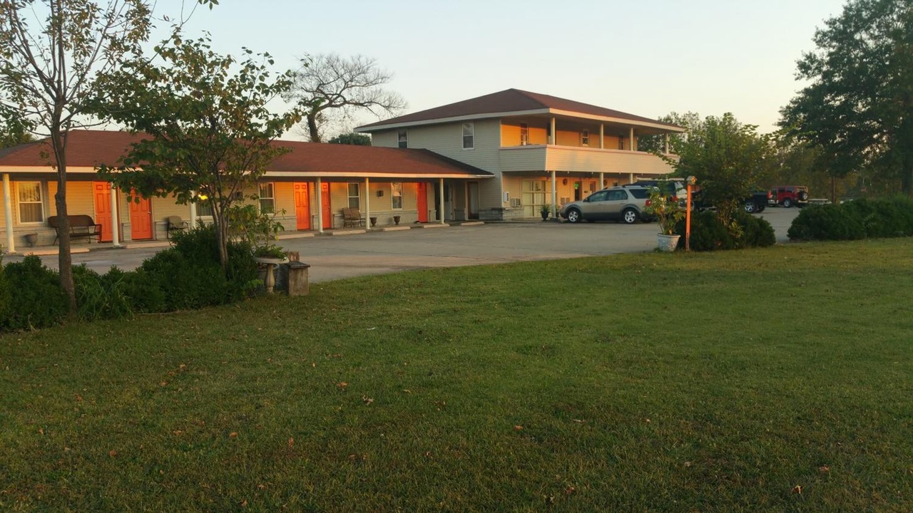 Photo of Outdoor in Carthage