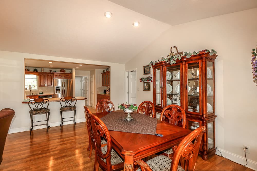 Photo of Kitchen in Hot Springs Village