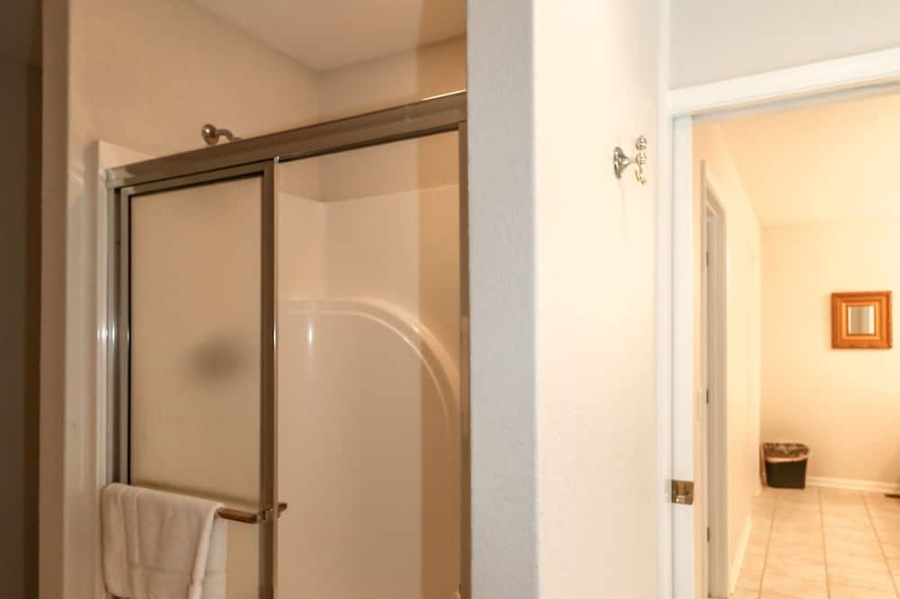 Photo of Bathroom in Hot Springs Village