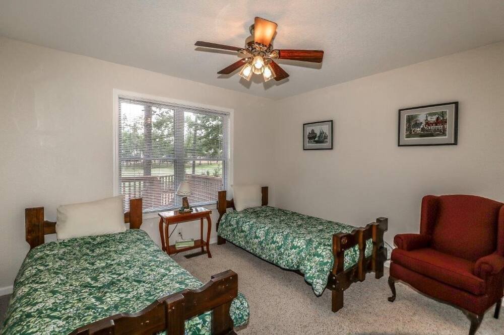 Photo of Bedroom in Hot Springs Village