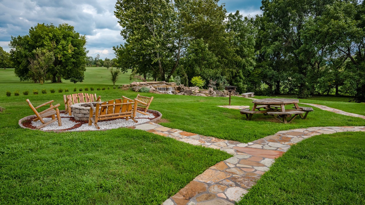 Photo of Outdoor in Berryville