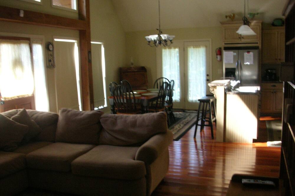 Photo of Livingroom in Counce