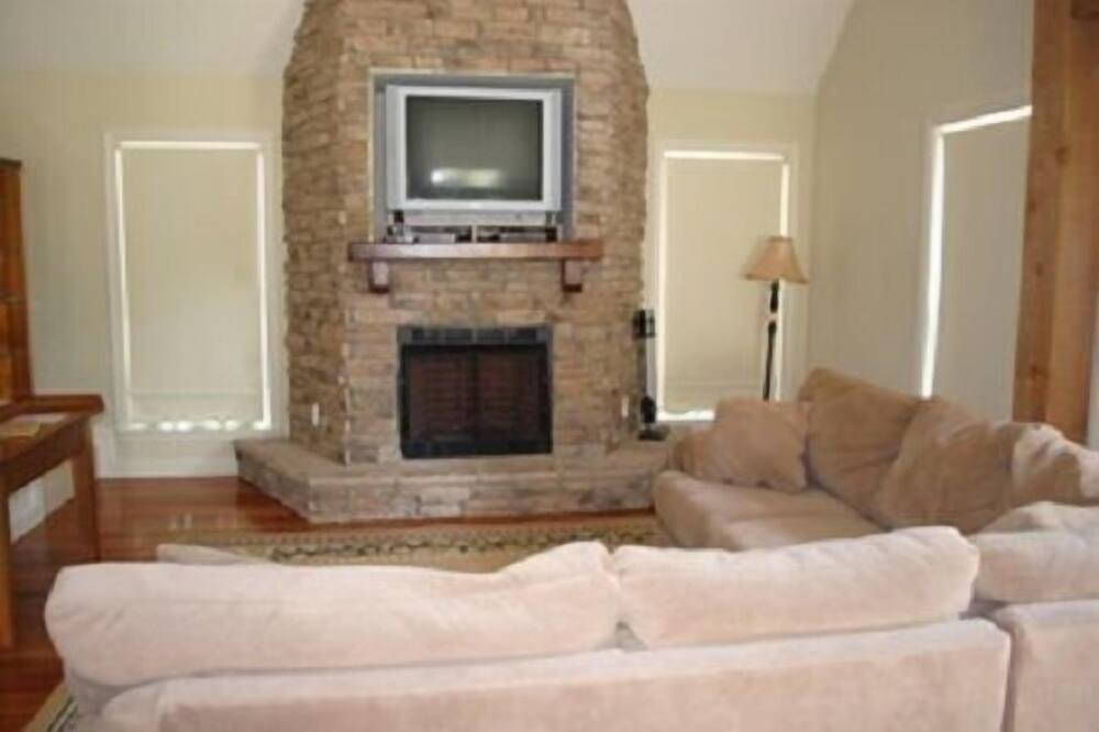 Photo of Livingroom in Counce