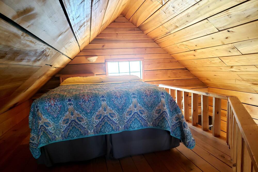 Photo of Bedroom in Heber Springs