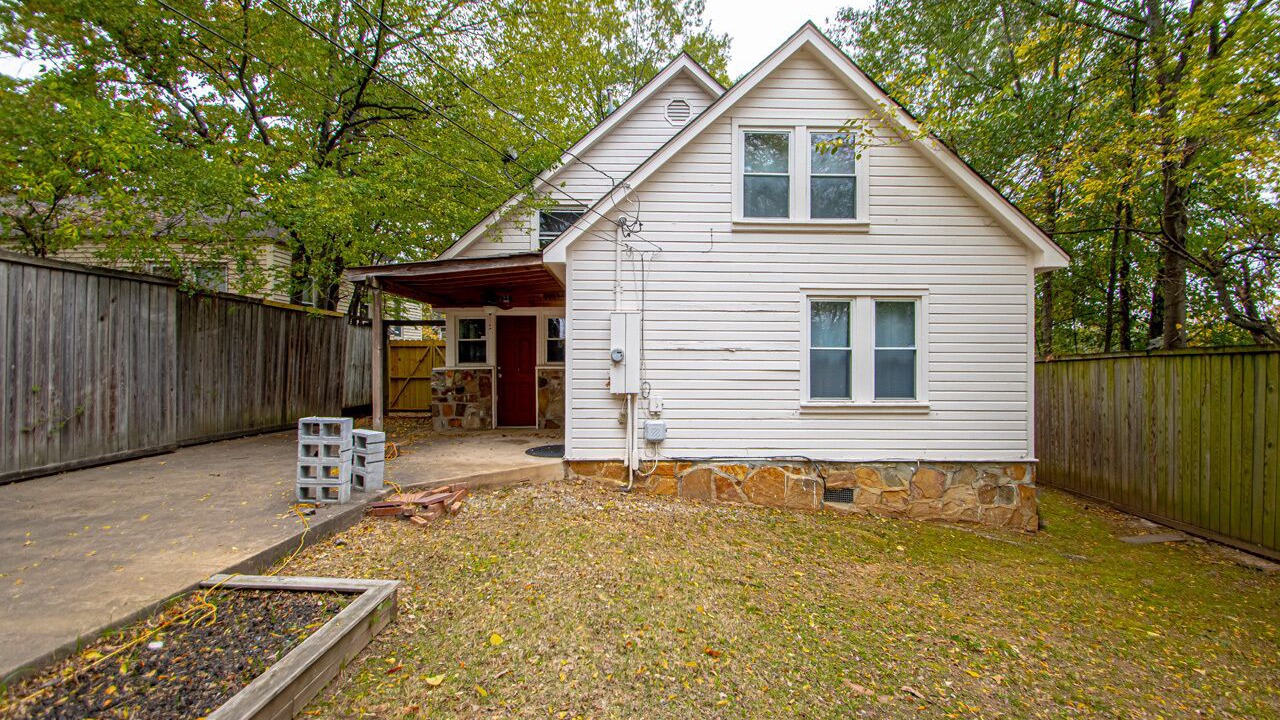 Photo of Outdoor in Capital View