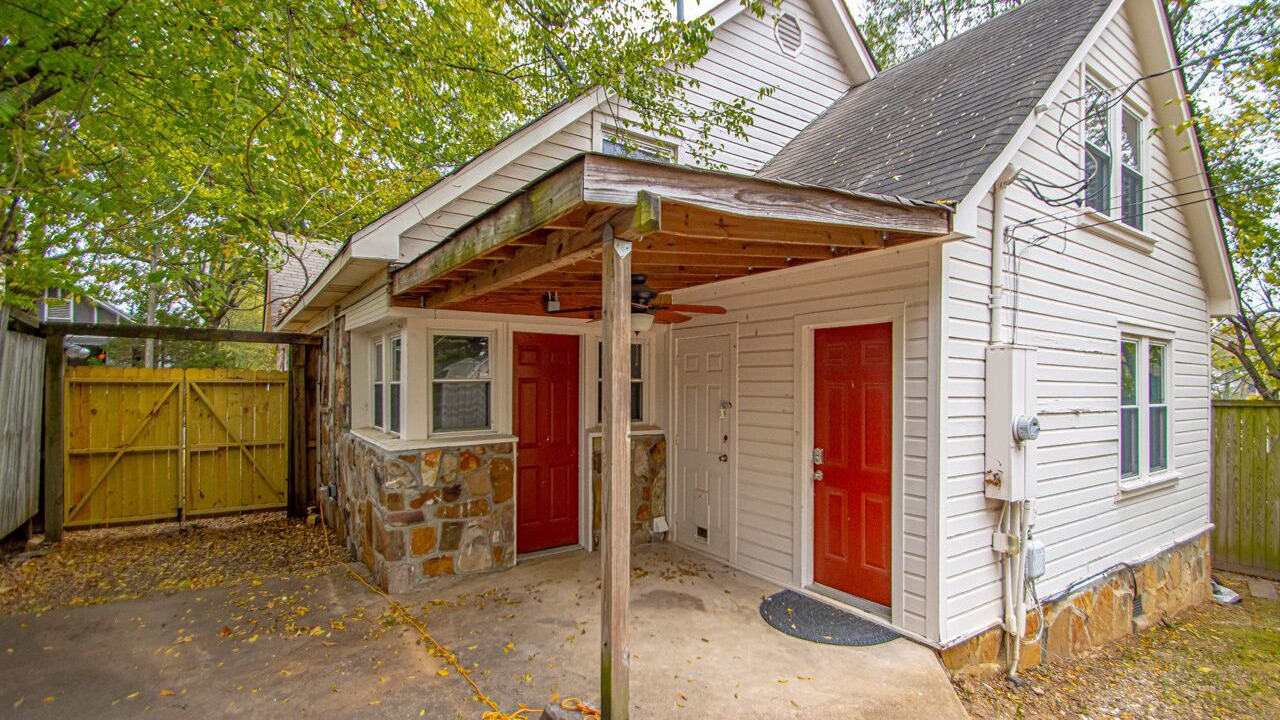 Photo of Outdoor in Capital View