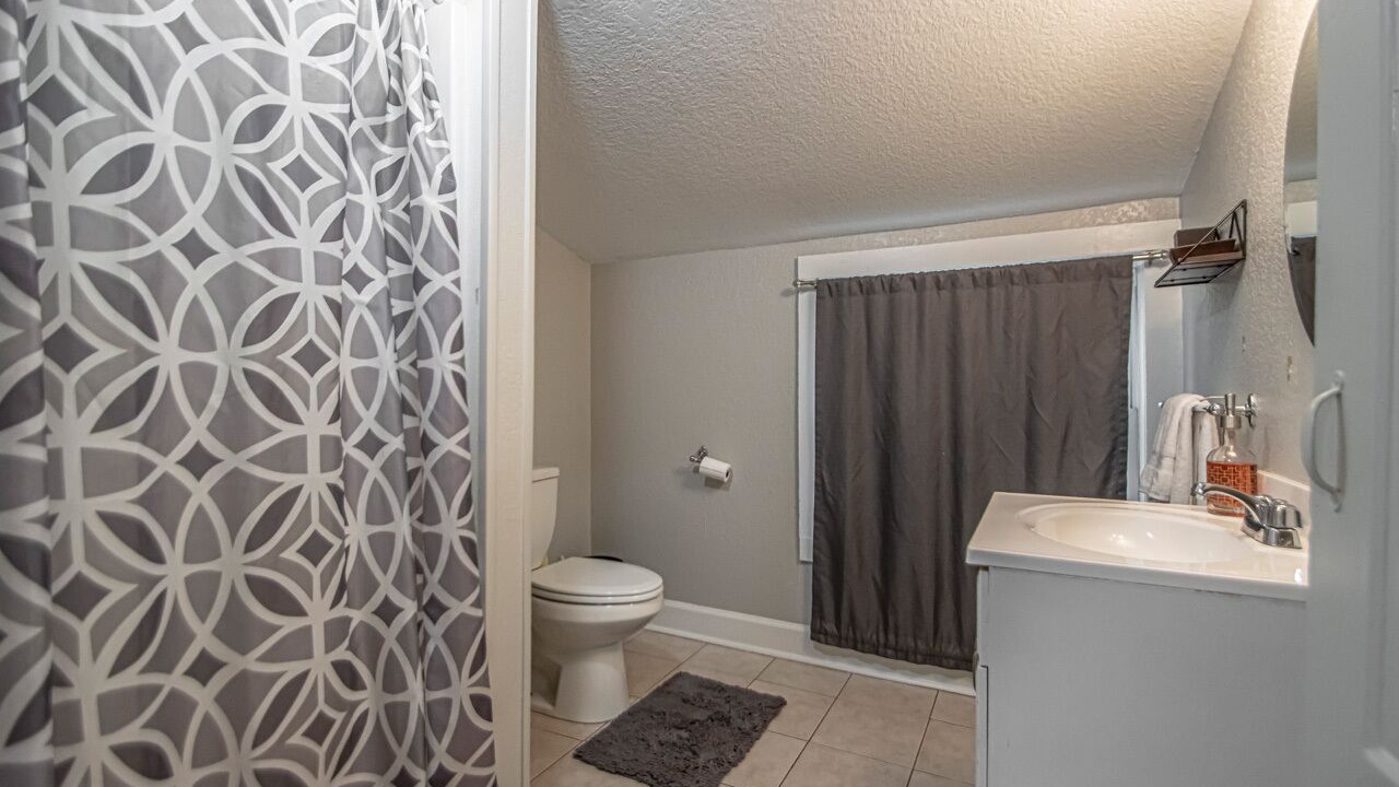 Photo of Bathroom in Capital View