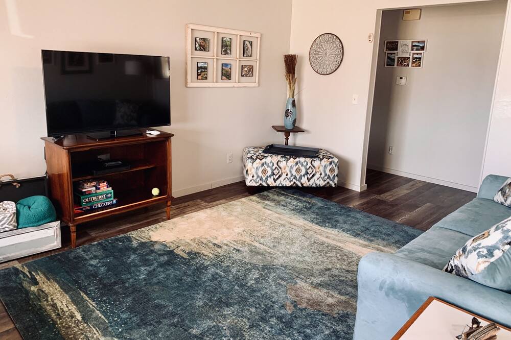 Photo of Livingroom in Woodward