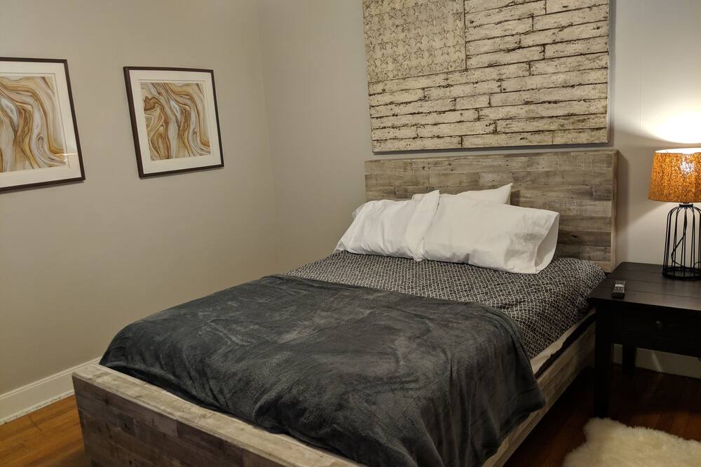 Photo of Bedroom in Capital View