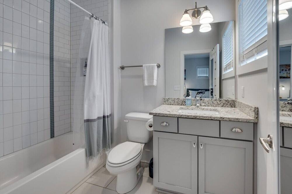 Photo of Bathroom in East Hill