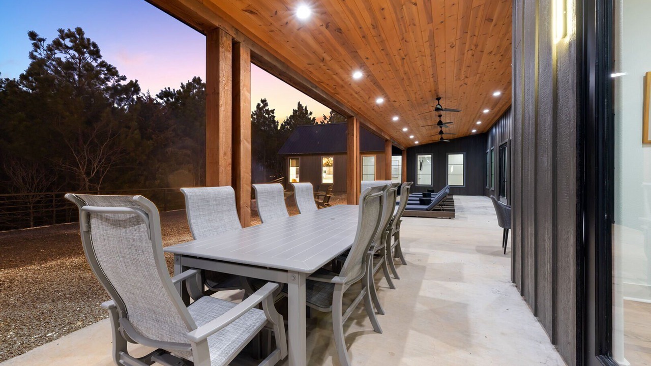 Photo of Outdoor in Pickens