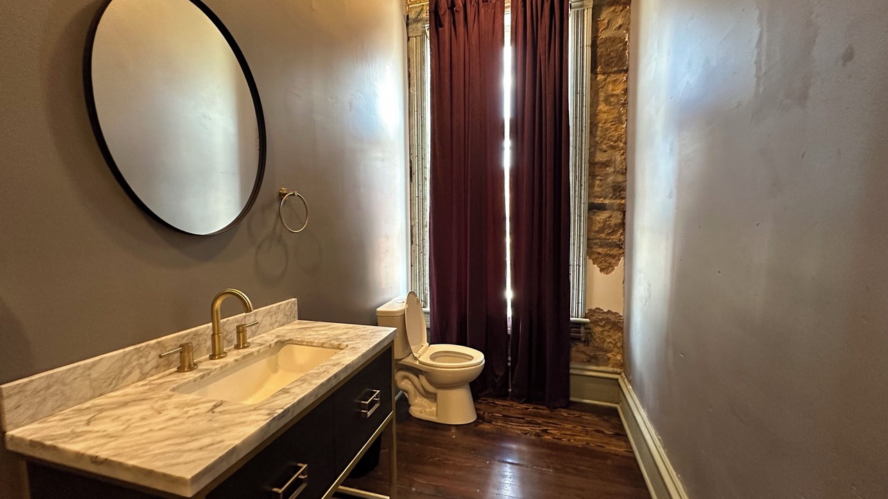 Photo of Bathroom in Okemah