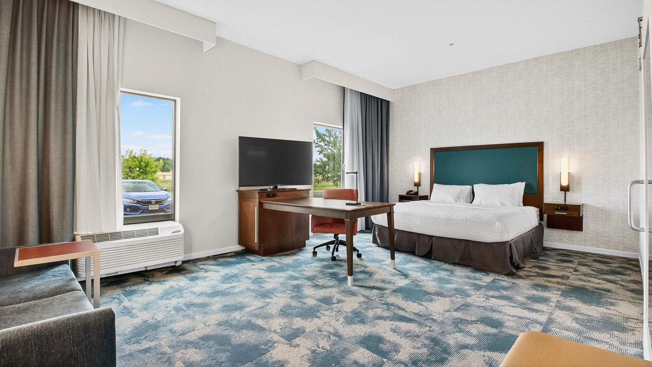 Photo of Bedroom in Lake Hallie