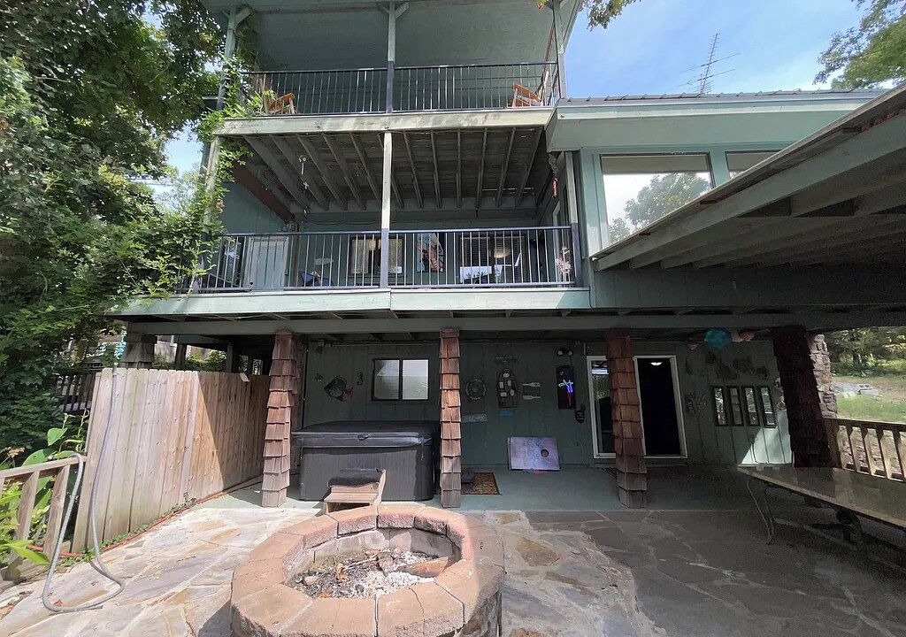 Photo of Patio Balcony in Tumbling Shoals