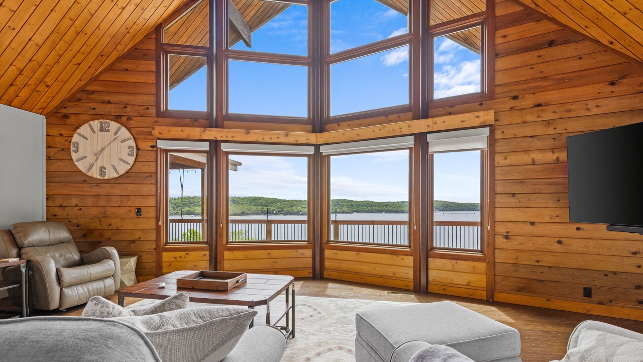 Photo of Livingroom in Garfield