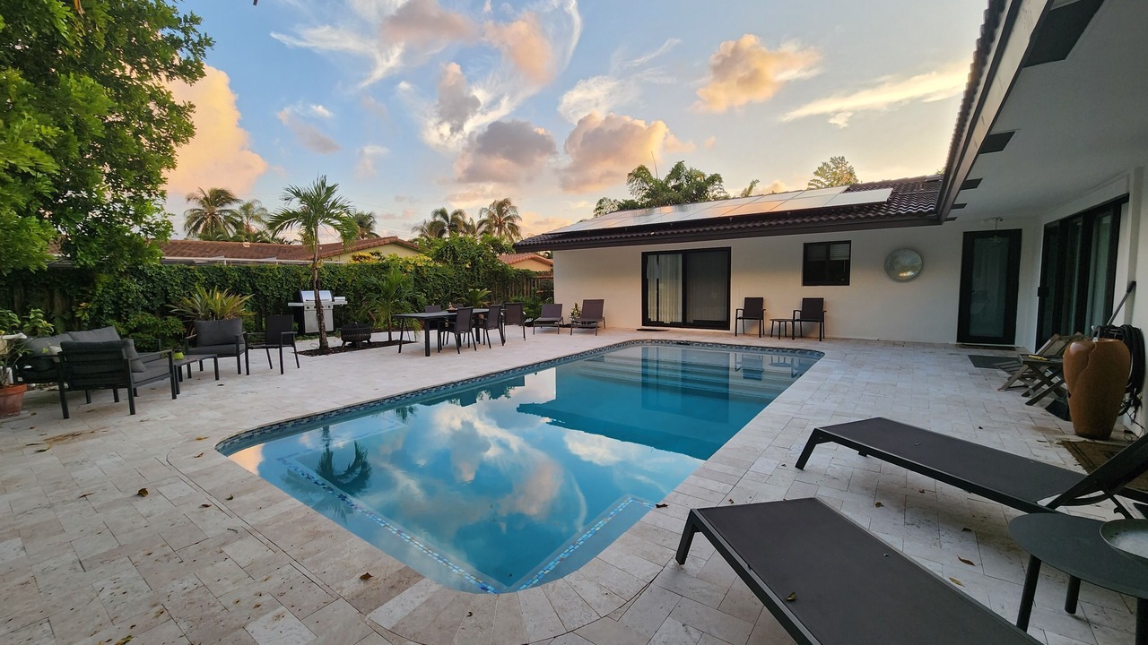 Photo of Outdoor in Coral Ridge Isles