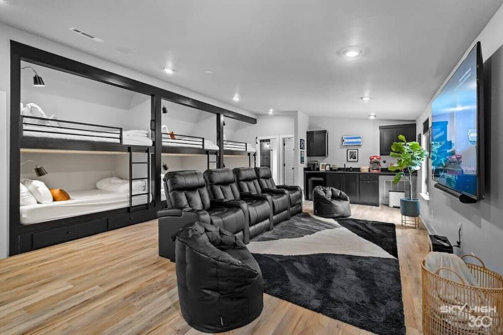 Photo of Bedroom in Rogers