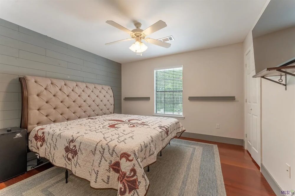 Photo of Bedroom in Maurepas