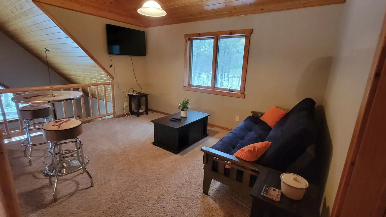 Photo of Livingroom in Amery