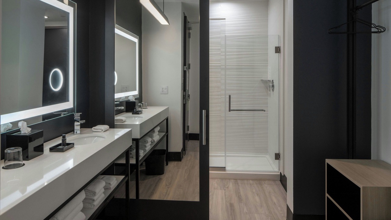 Photo of Bathroom in Downtown Memphis