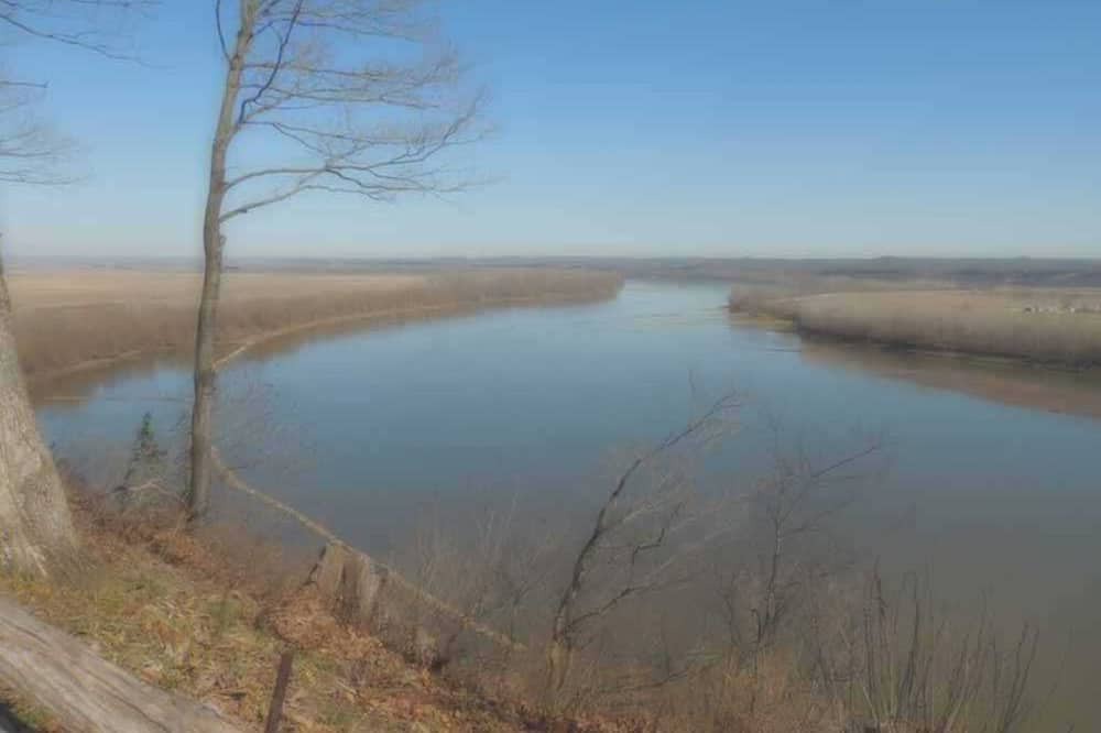 Photo of Outdoor in Treloar