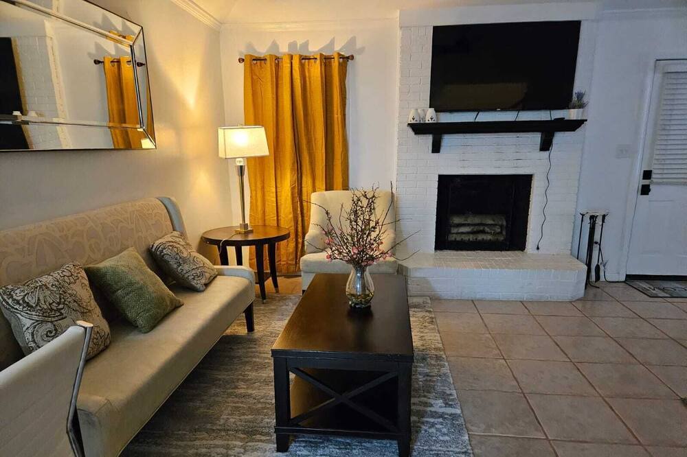 Photo of Livingroom in Olive Branch