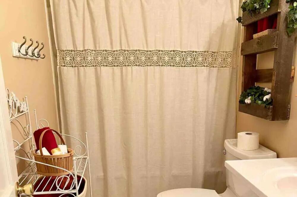 Photo of Bathroom in Paducah