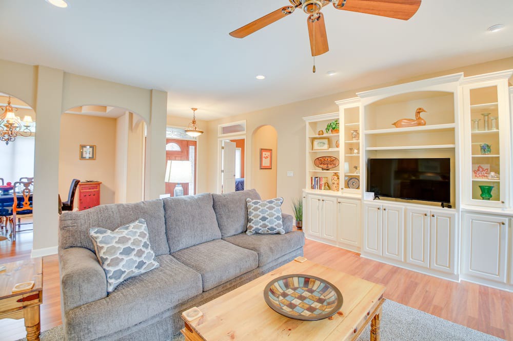 Photo of Livingroom in Hot Springs Village