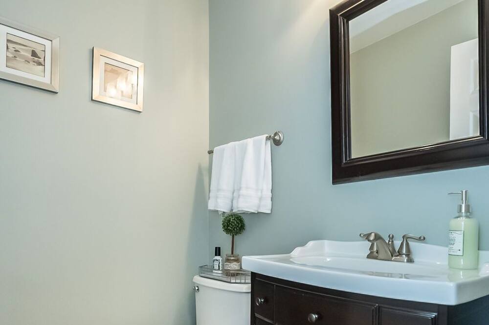 Photo of Bathroom in O'Fallon