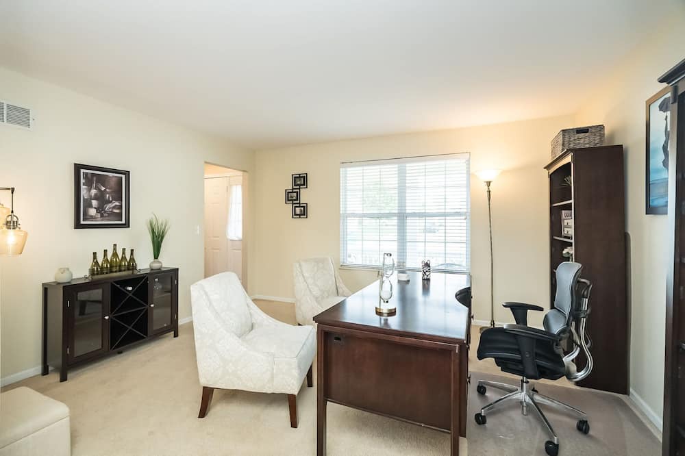 Photo of Bedroom in O'Fallon