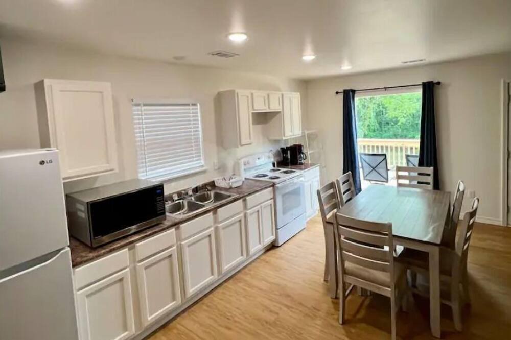 Photo of Kitchen in Hardy