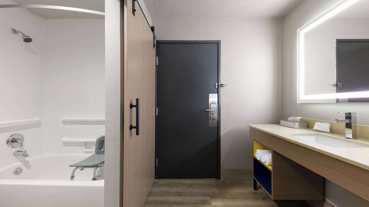 Photo of Bathroom in Fort Smith