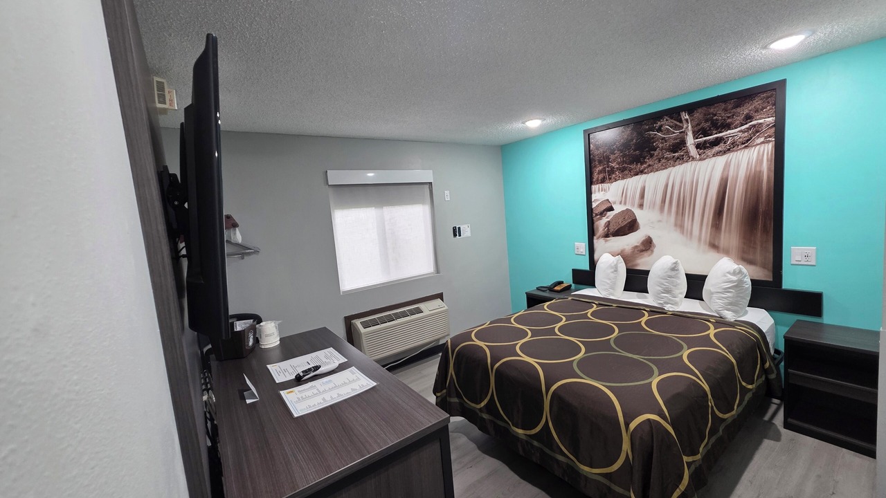 Photo of Bedroom in Emporia