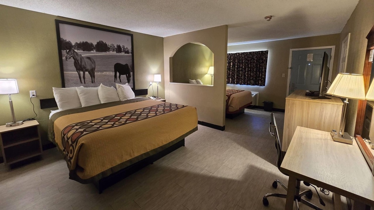 Photo of Bedroom in Caddo Valley