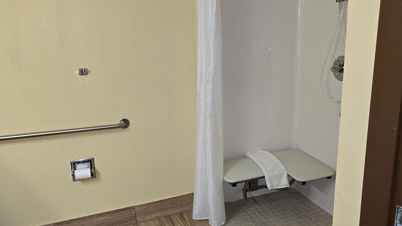 Photo of Bathroom in Mayo Meadow