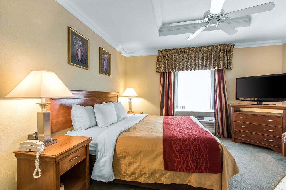 Photo of Bedroom in Central Oklahoma City