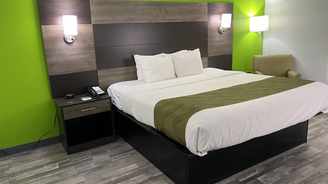 Photo of Bedroom in Greeneville