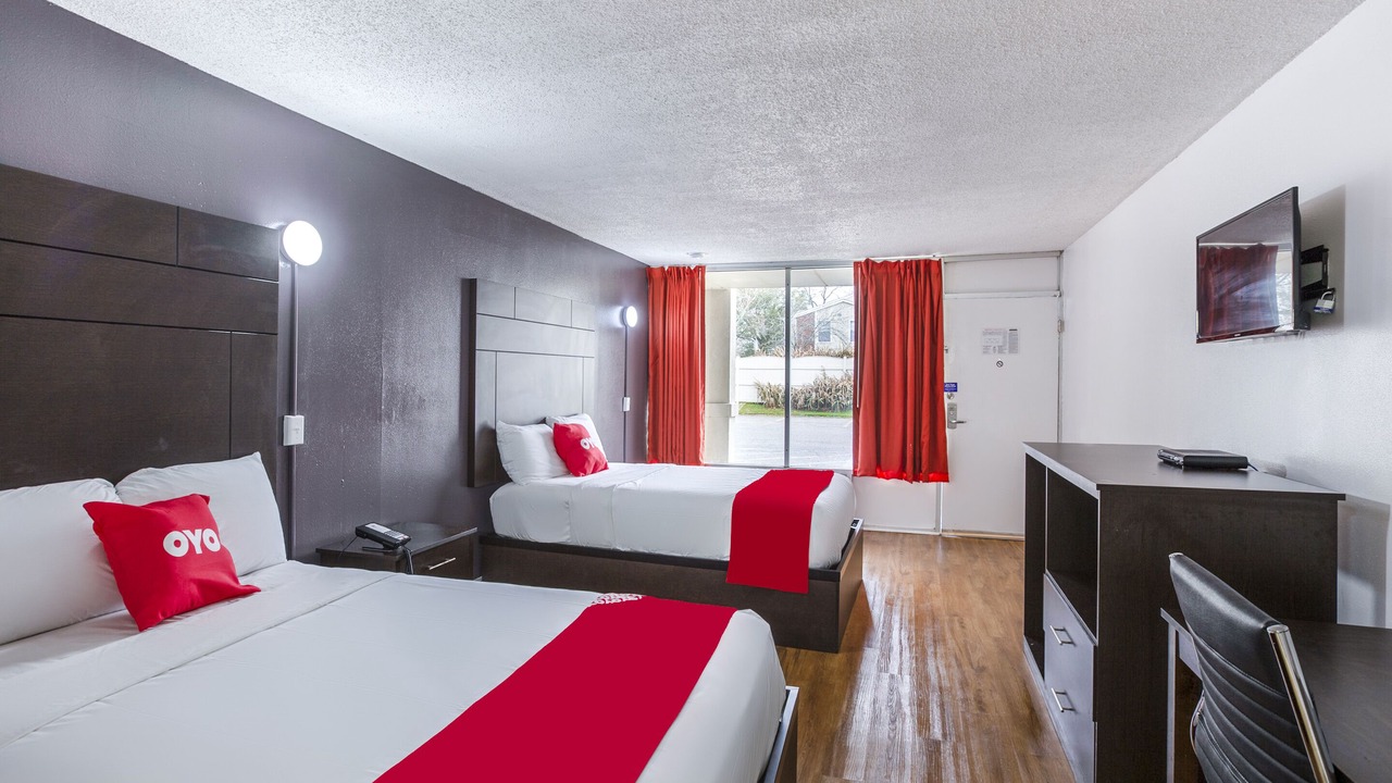 Photo of Bedroom in Broadmoor