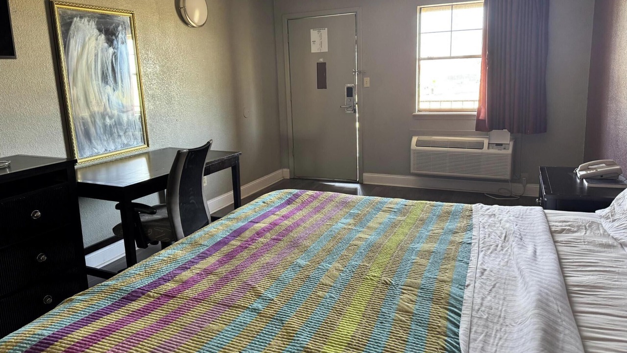 Photo of Bedroom in Forrest City