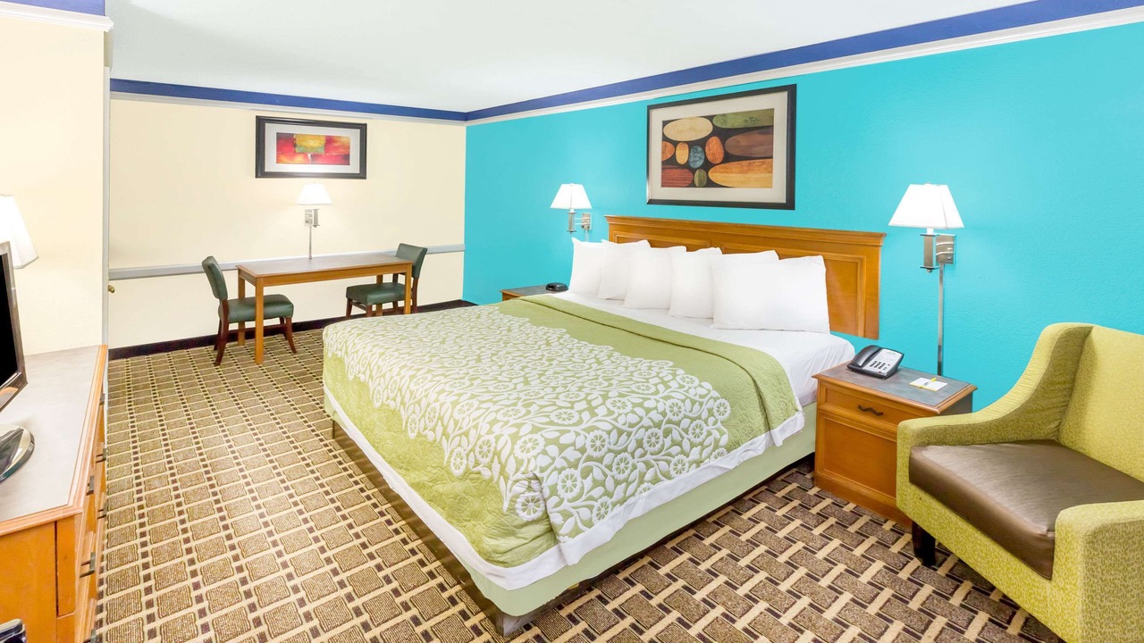 Photo of Bedroom in Little Rock Medical District