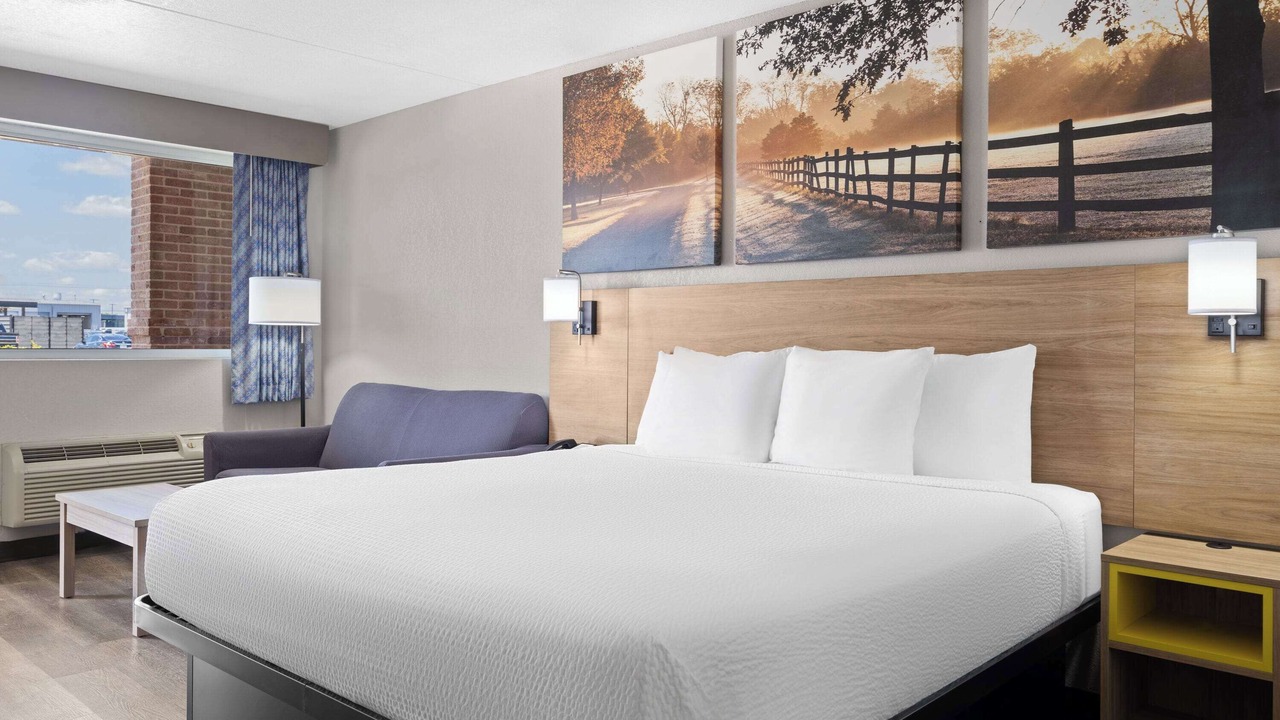 Photo of Bedroom in Conway