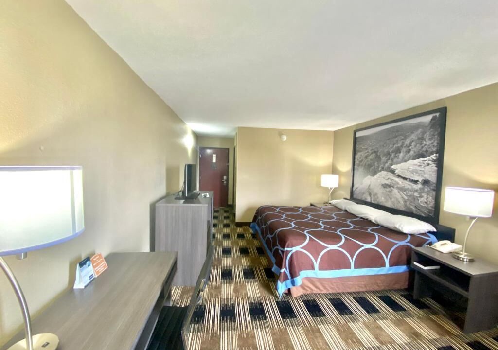 Photo of Bedroom in Conway