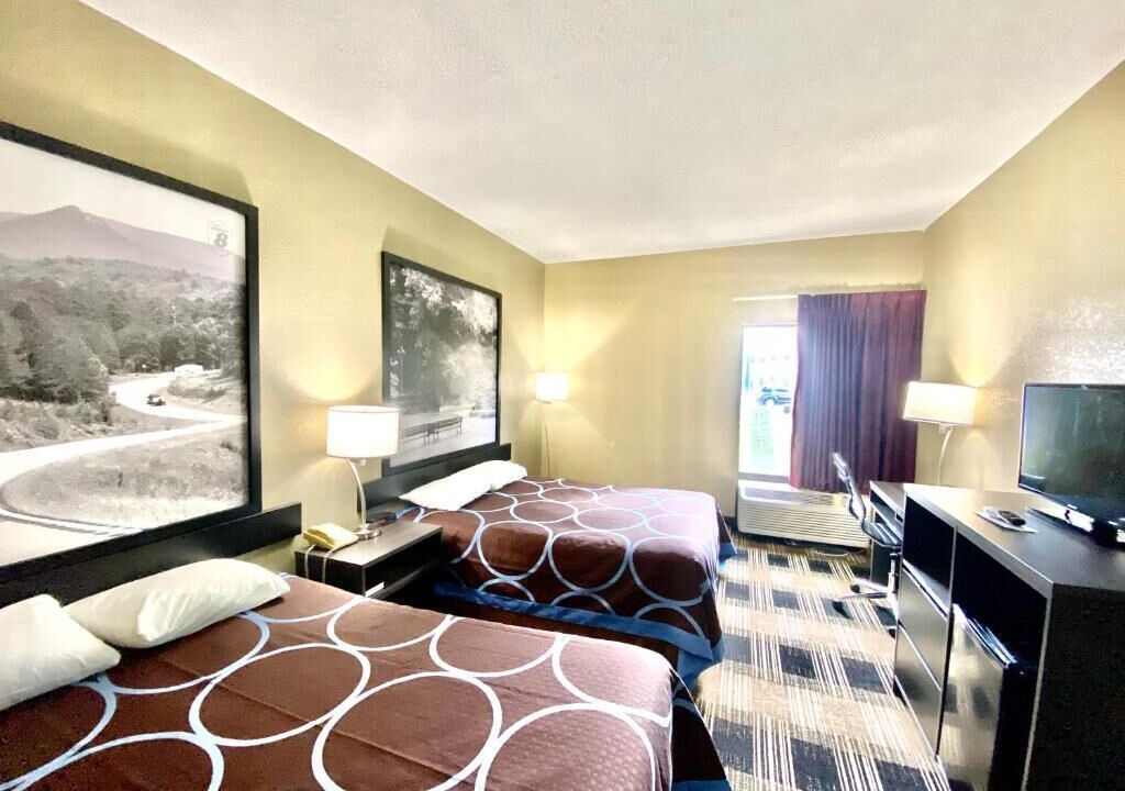 Photo of Bedroom in Conway