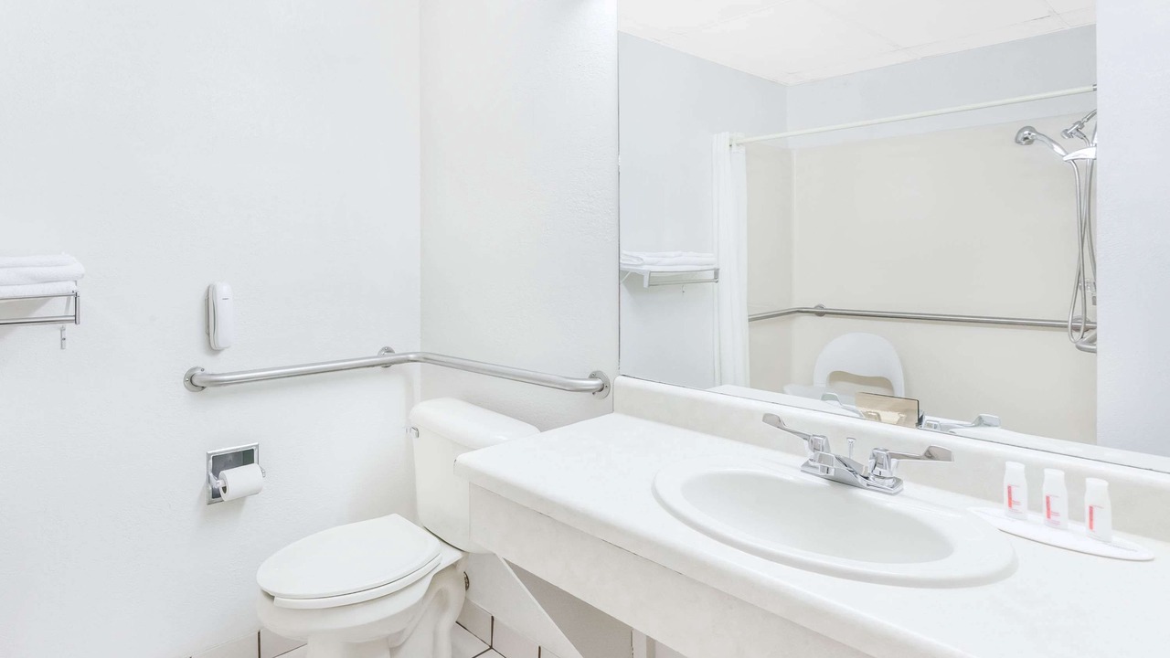 Photo of Bathroom in Conway