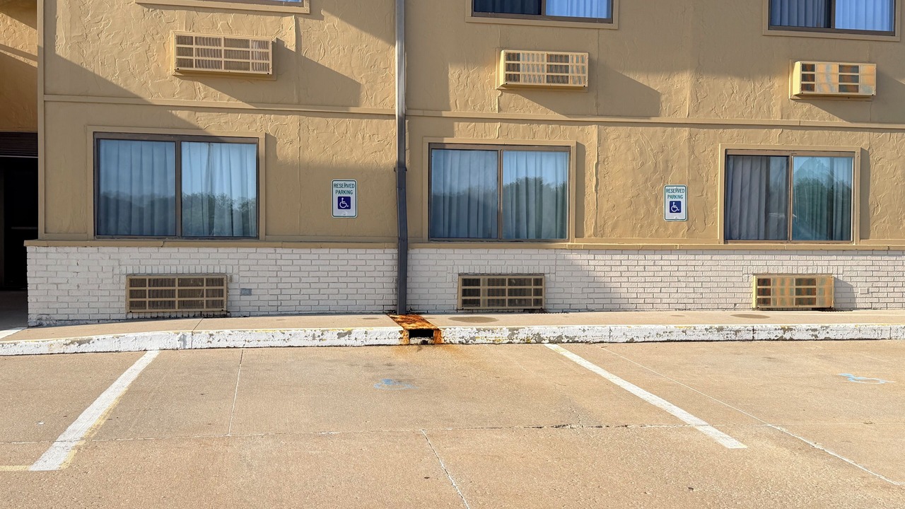 Photo of Outdoor in Macomb