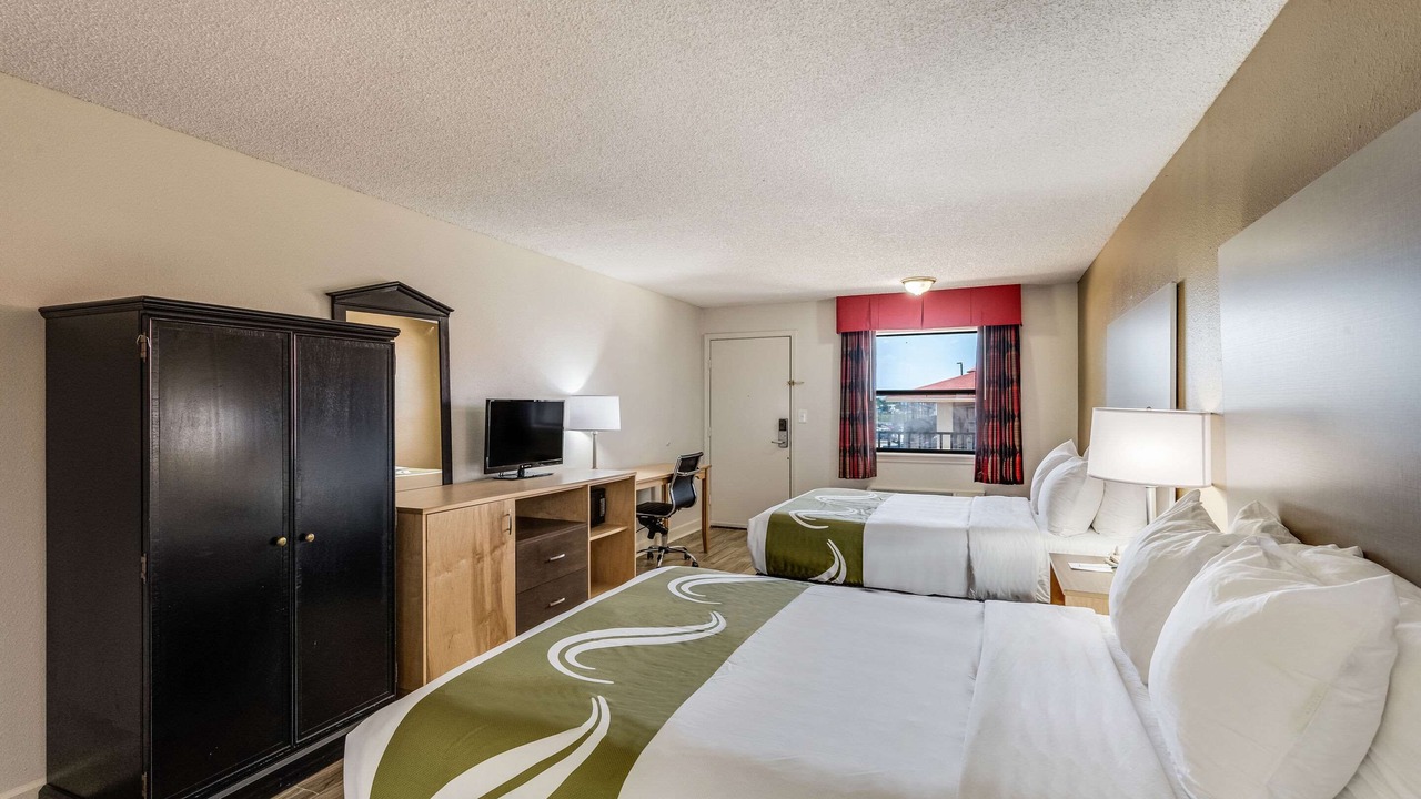 Photo of Bedroom in Hot Springs